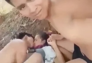 Binetsin Ang Babaeng Tropa Tska Dinale sa Bakanteng Lote