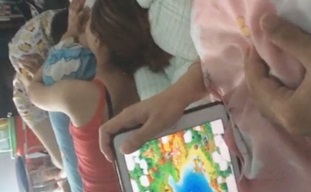 Babe Pwede Paistorbo? Jakolin Mo Naman Etits Ko Ohhh..