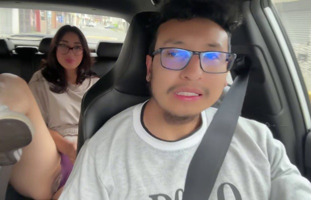 Kuyaaa Wala Kasi Akong Barya, Pasilip Ko Nalang Puke Ko Para Kwits Na